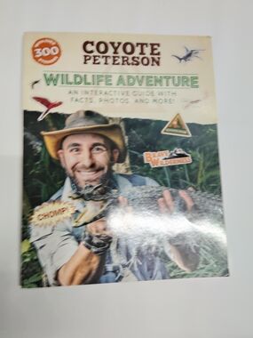 Wildlife Adventure Reptile Guide - Green